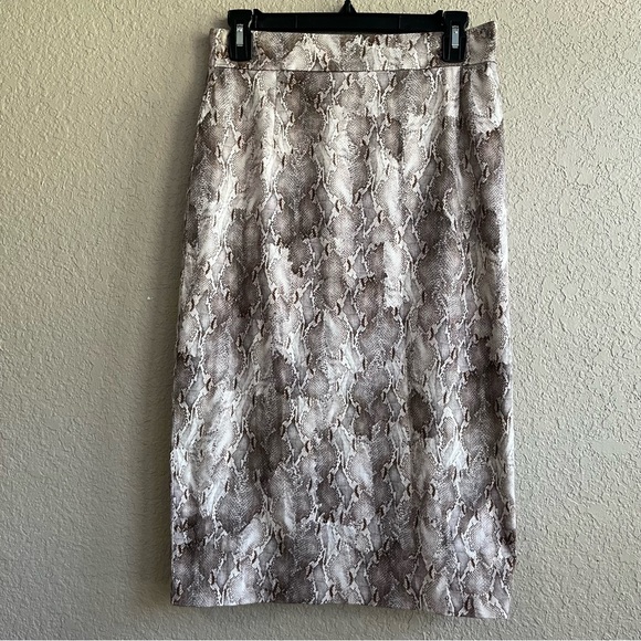 Antonio Melani Snakeskin Pencil Skirt, Size 10 - Picture 4 of 10